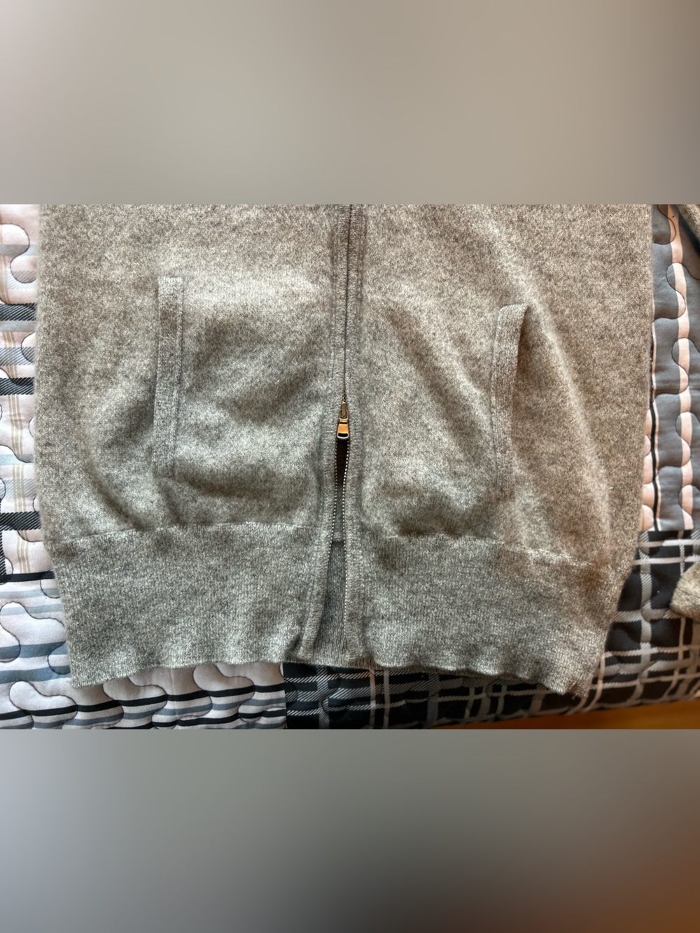 Cashmere Grey Zip-Up Hooded Sweater - Picture 5 of 6